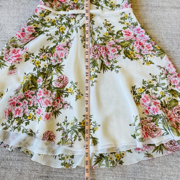 Giambattista Valli Silk Chiffon Floral Cape Dress - Picture 12 of 14